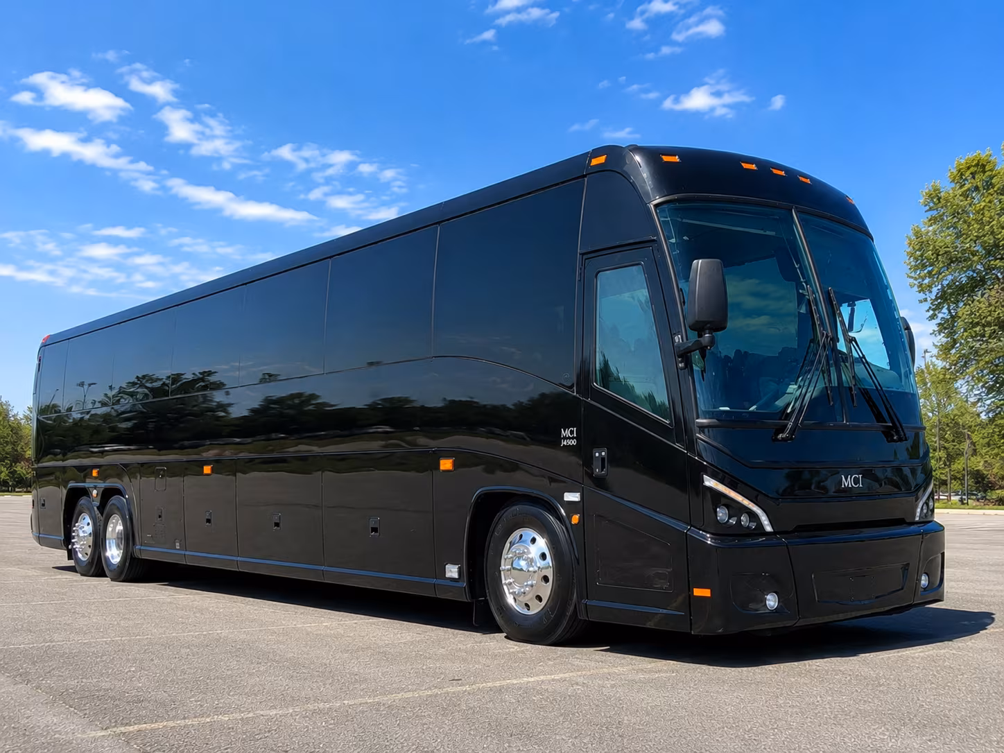 alabama crimson tide and auburn tigers charter bus rentals from hoover