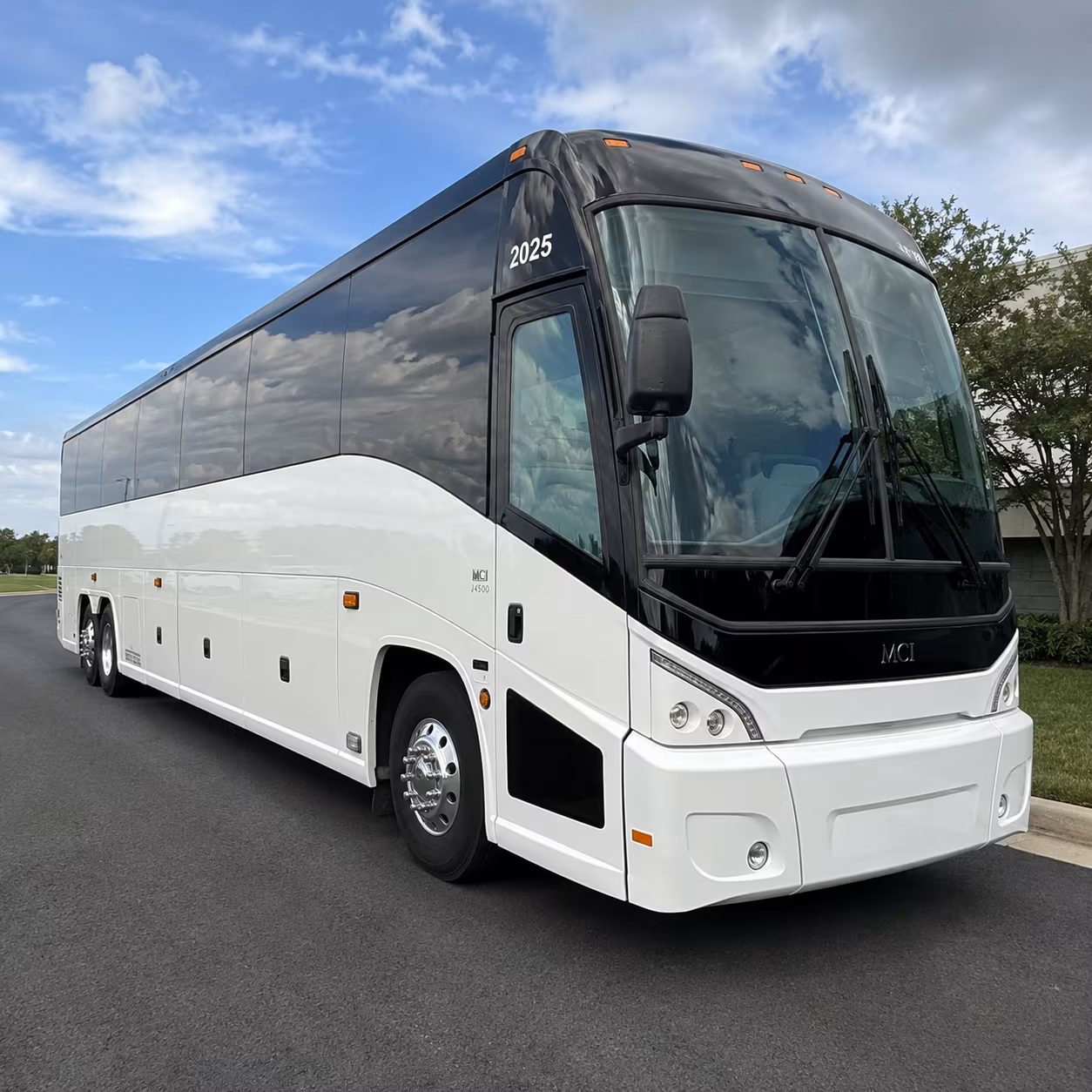 corporate shuttle buses to the bjcc and birmingham events